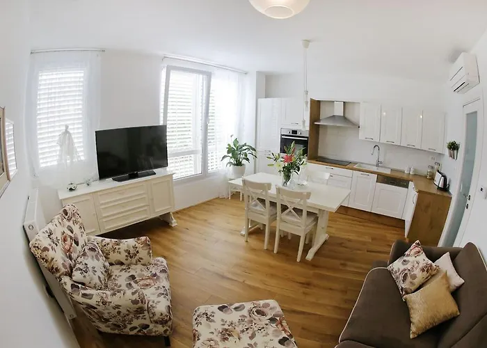 Apartment Amber